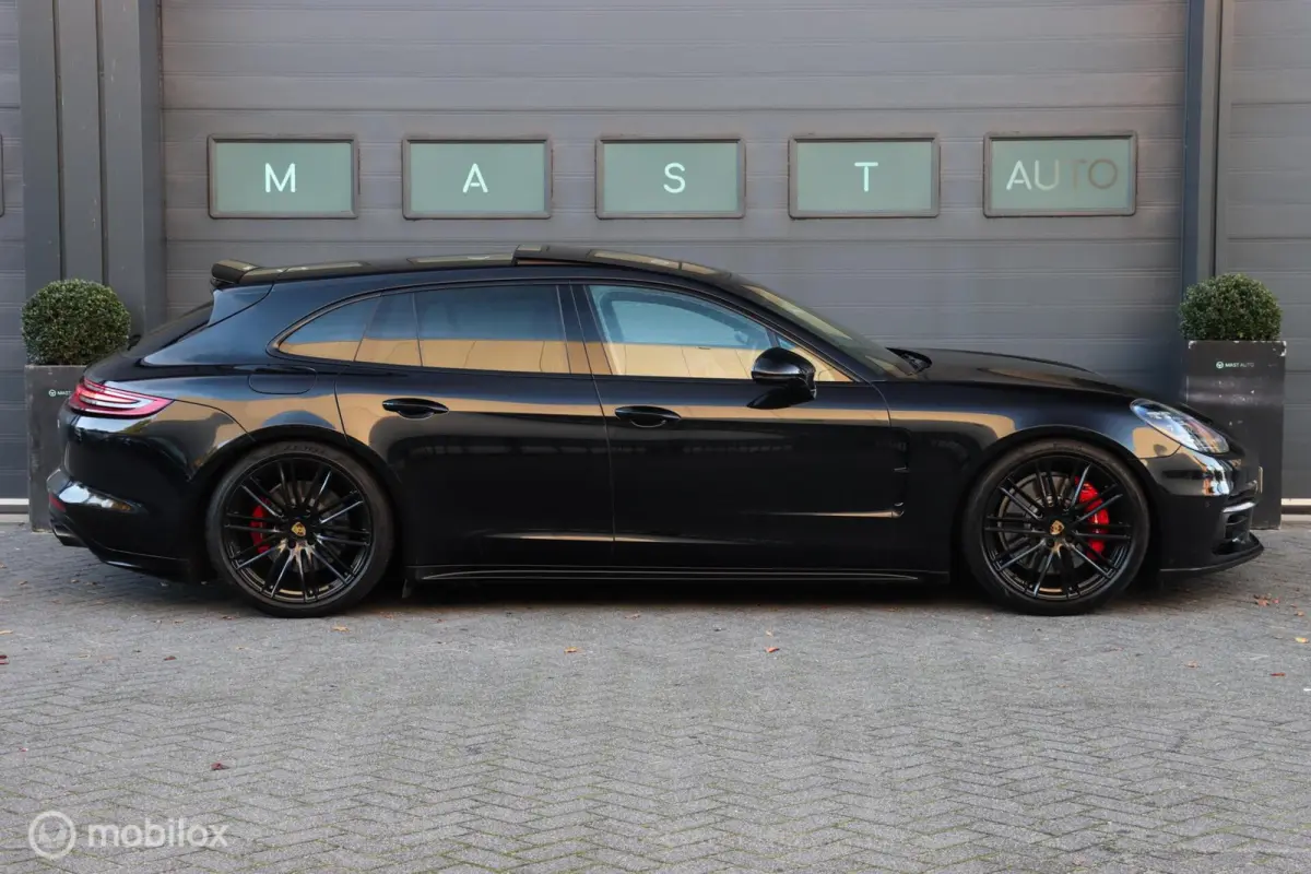 2.9 4 E-Hybrid|SportDesign|Chrono|pano|Bose|