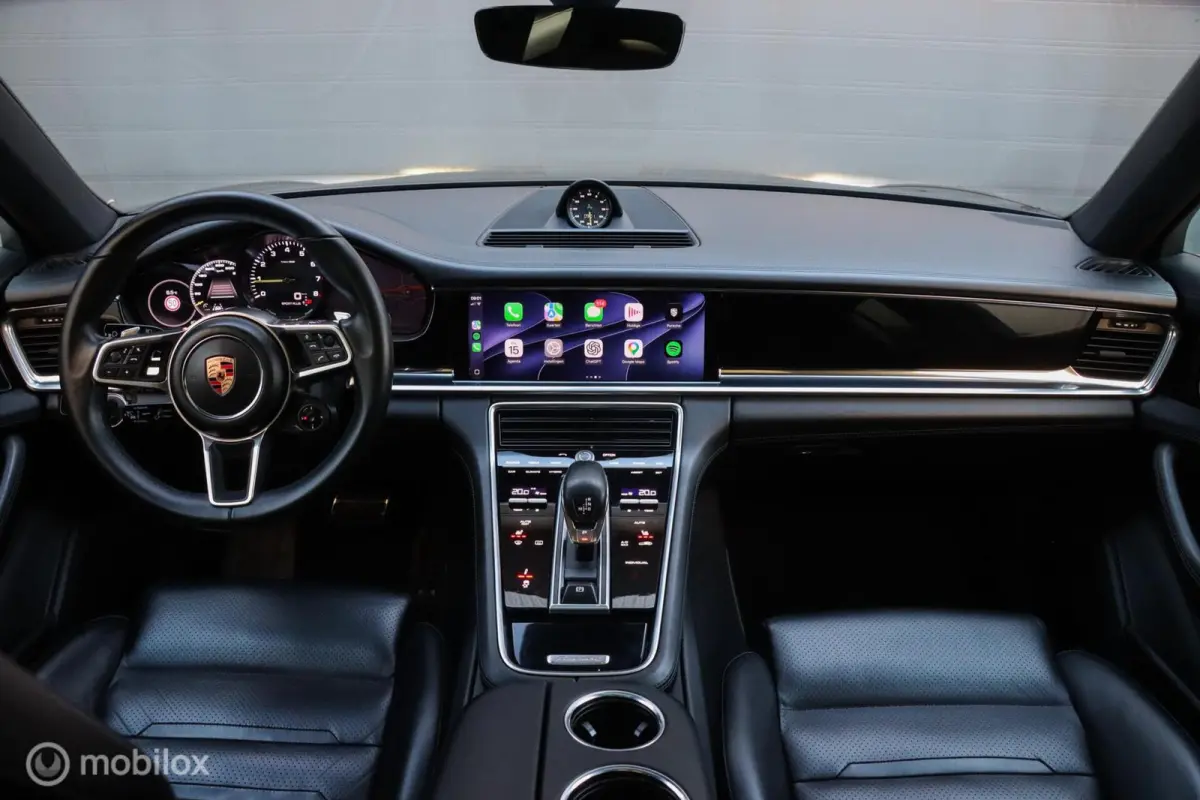 2.9 4 E-Hybrid|SportDesign|Chrono|pano|Bose|