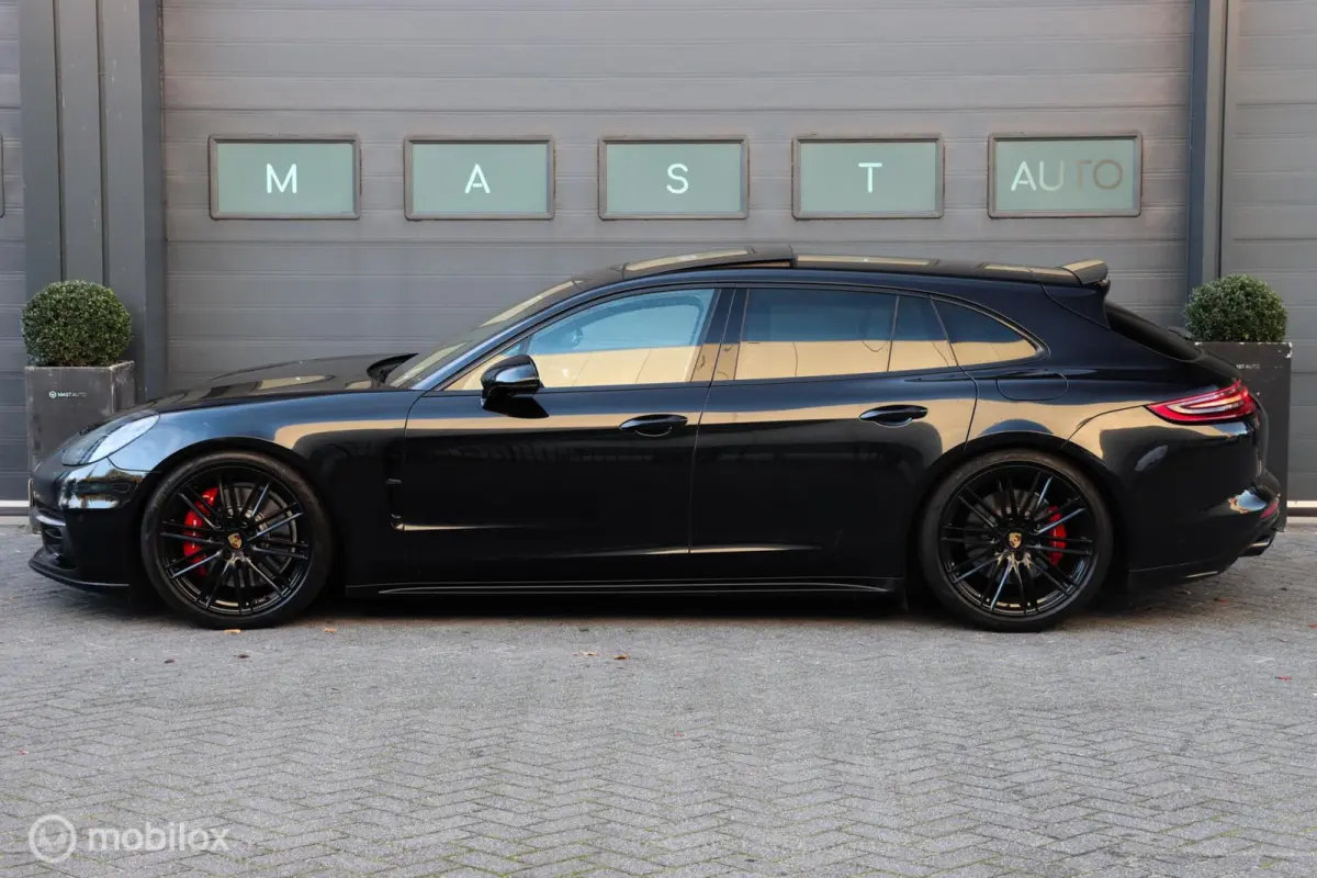 2.9 4 E-Hybrid|SportDesign|Chrono|pano|Bose|