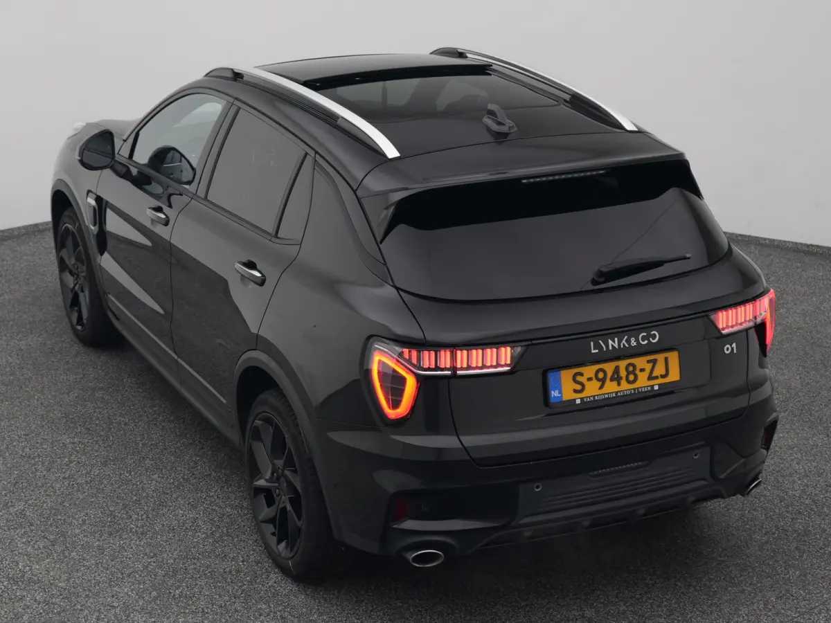 1.5 Plug-in Hybrid | 360° | BLACK | ZWARTE HEMEL | NLD AUTO