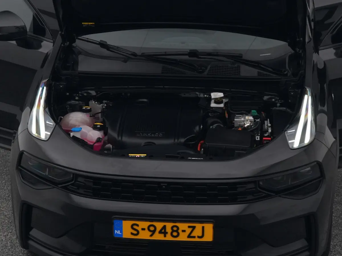 1.5 Plug-in Hybrid | 360° | BLACK | ZWARTE HEMEL | NLD AUTO