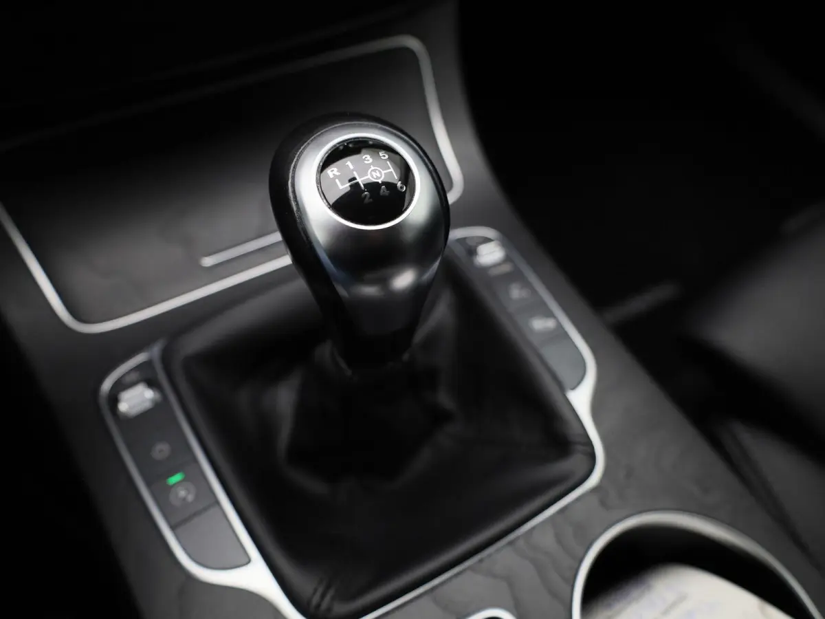 180 Advantage Pack | 360 Camera | Cruise Control | Parkeersensoren | Lederen bekleding |