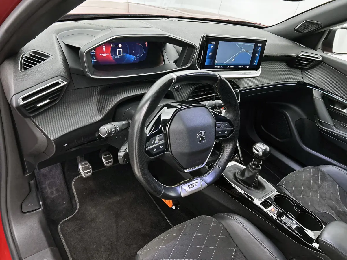 1.2 130pk GT Pack Automaat | 1ste Eigenaar | Trekhaak | Navigatie | Climate Control | Adaptieve Cruise Control | 18"LMV | LED | Dodehoekdetectie | Keyless Entry/Start |