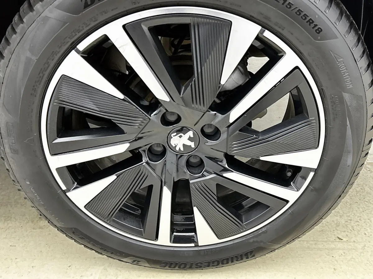 1.2 130pk GT Pack Automaat | 1ste Eigenaar | Trekhaak | Navigatie | Climate Control | Adaptieve Cruise Control | 18"LMV | LED | Dodehoekdetectie | Keyless Entry/Start |
