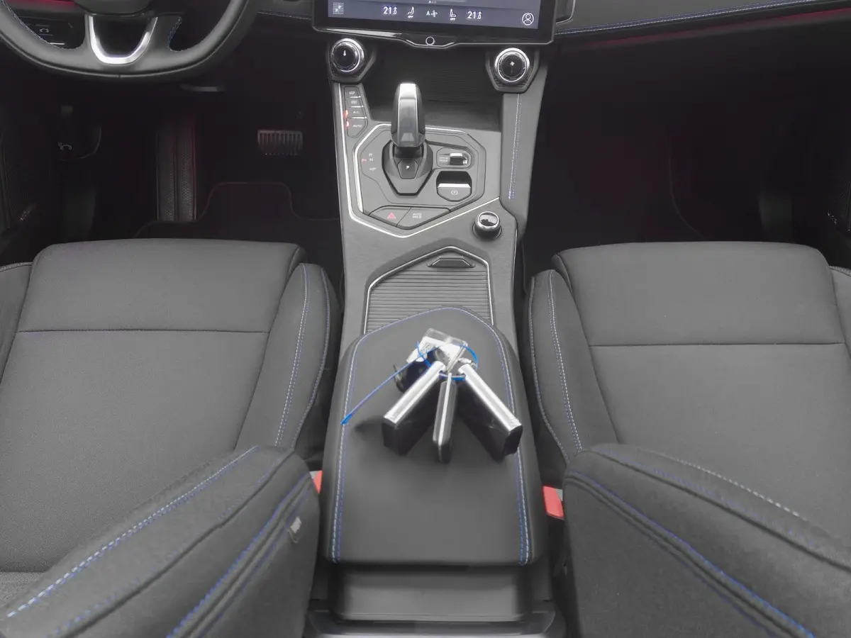 1.5 Plug-in Hybrid | 360° | BLACK | ZWARTE HEMEL | NLD AUTO
