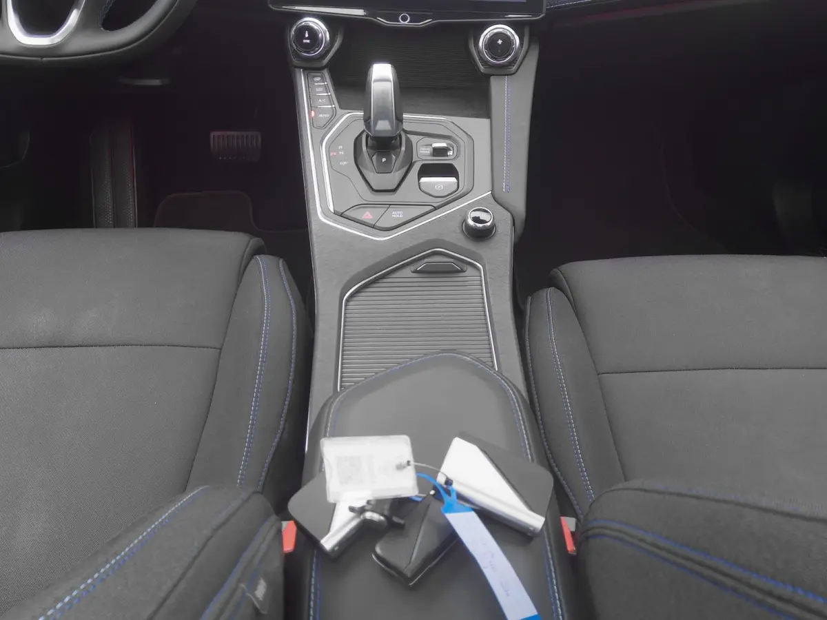 1.5 Plug-in Hybrid | 360° | BLACK | ZWARTE HEMEL | NLD AUTO