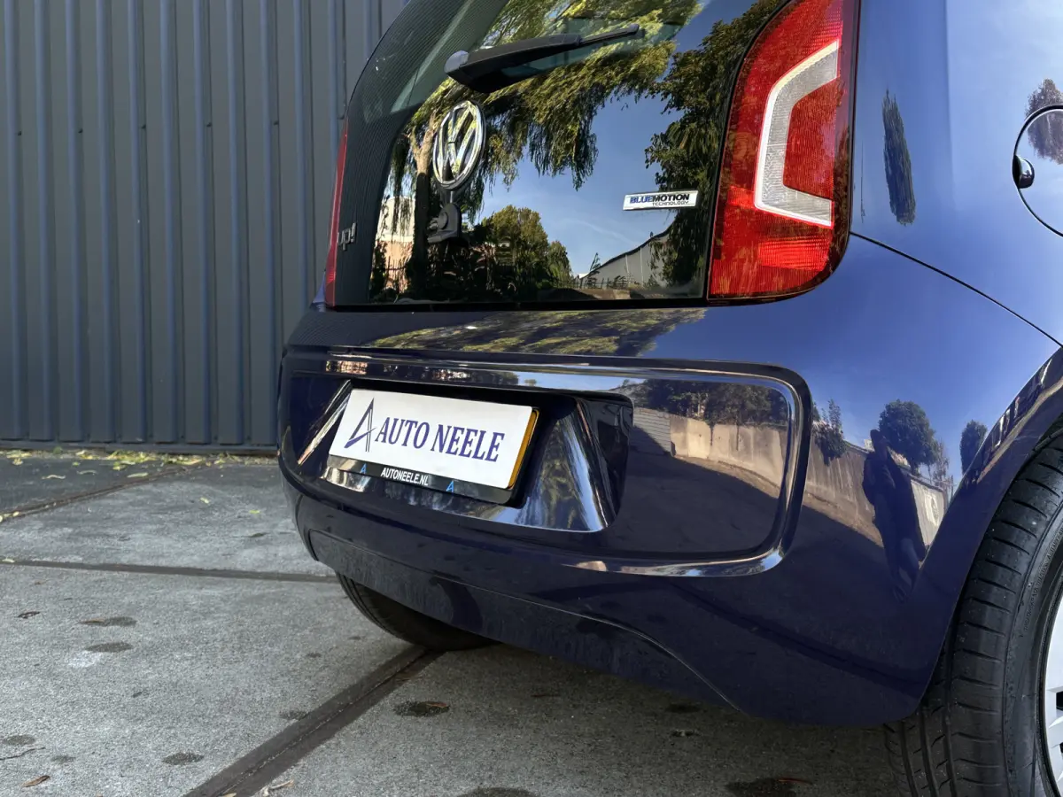 Up! 1.0 Move up! BlueMotion NAP, Airco, Navigatiesysteem