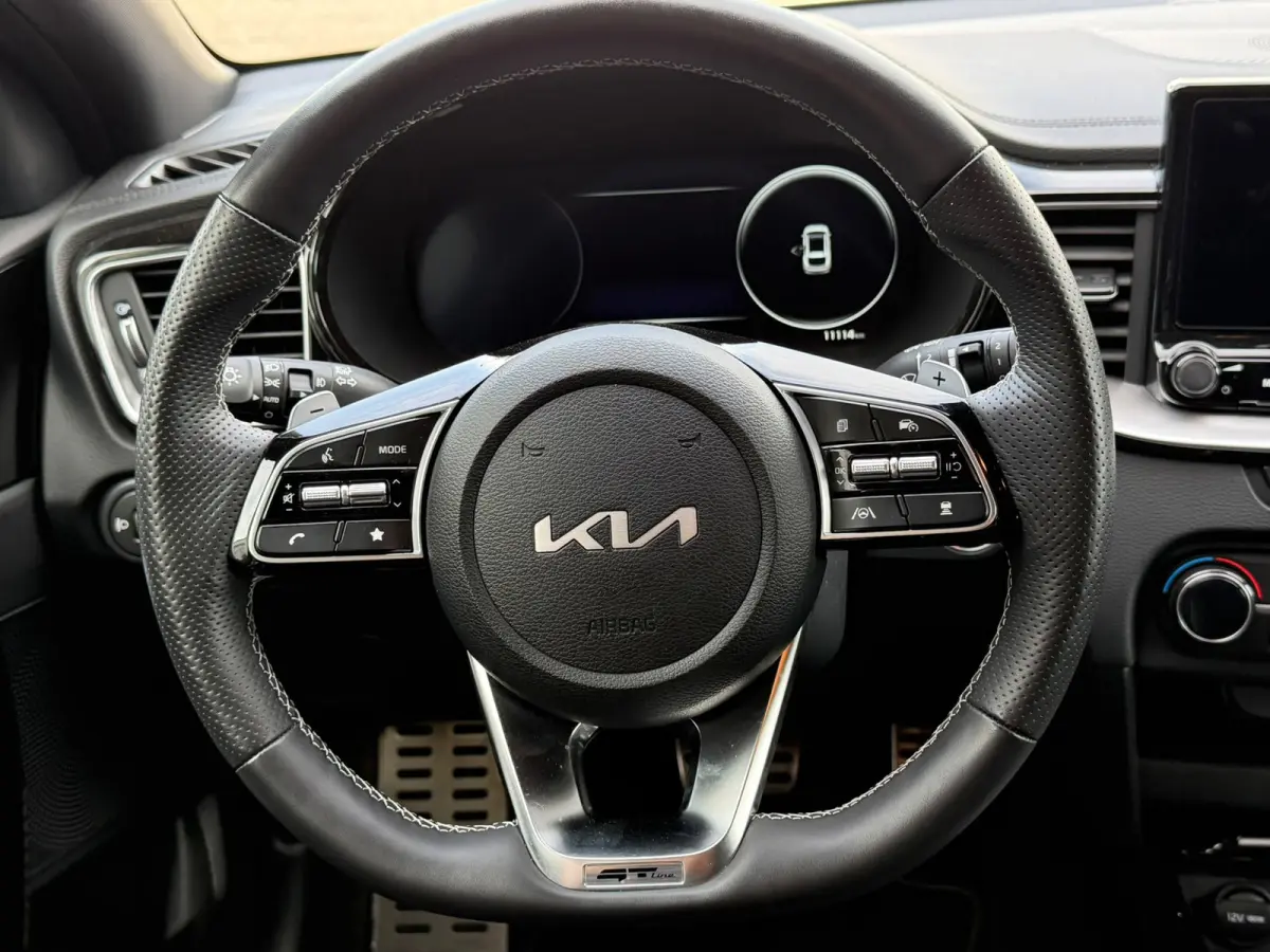 1.5 T-GDi GT-Line Automaat, Apple Carpl/ Android Auto,Cruise Control, Navigatie