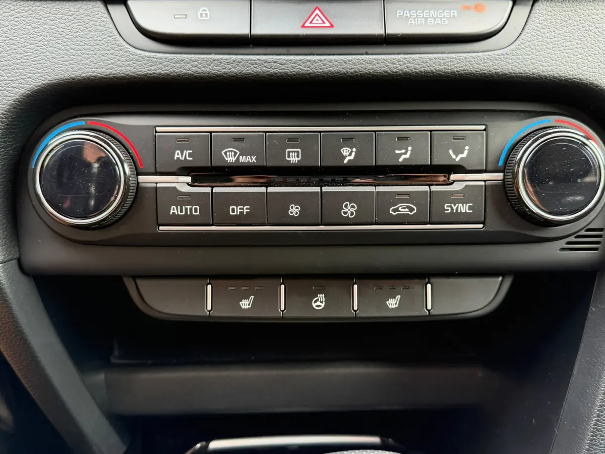 1.5 T-GDi GT-Line Automaat, Apple Carpl/ Android Auto,Cruise Control, Navigatie