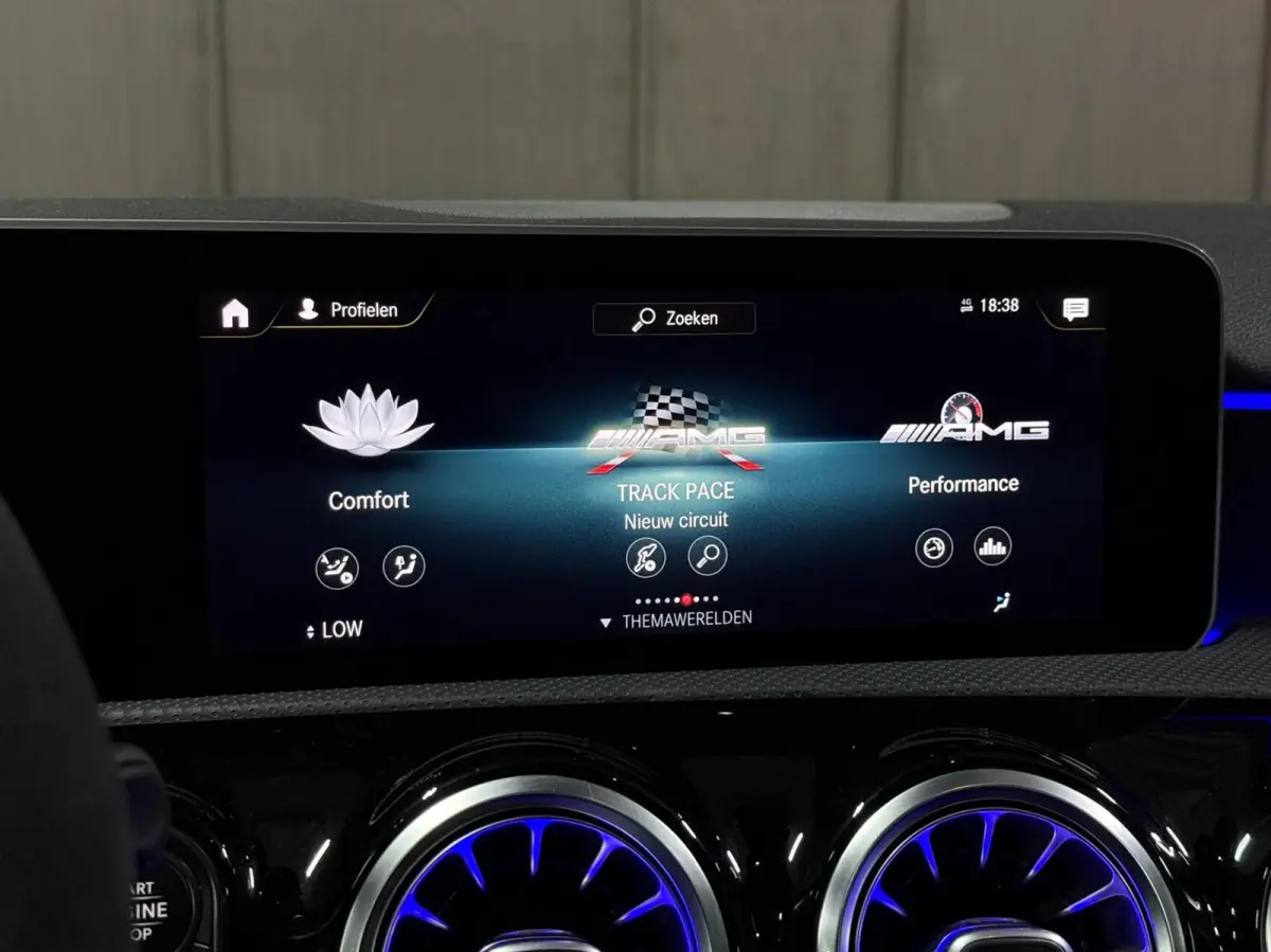 AMG 45 S 4MATIC+|PANO|DEALER|SCHAAL|360|MEMORY|SFEER|ACC