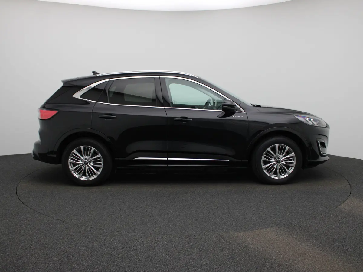 2.5 PHEV Vignale | Apple Carplay/Android Auto | Panoramadak | Winterpakket | Cruise Control | Lichtmetalen Velgen |