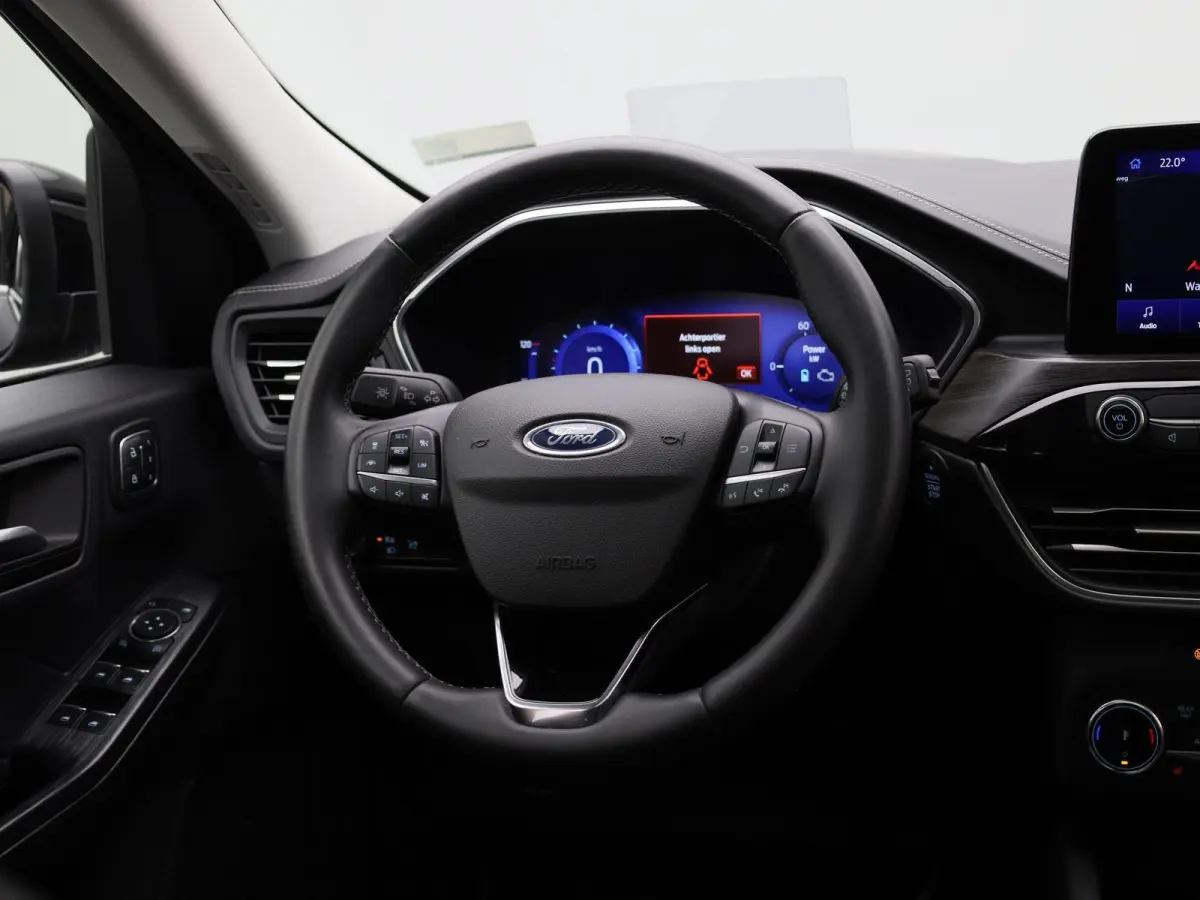2.5 PHEV Vignale | Apple Carplay/Android Auto | Panoramadak | Winterpakket | Cruise Control | Lichtmetalen Velgen |