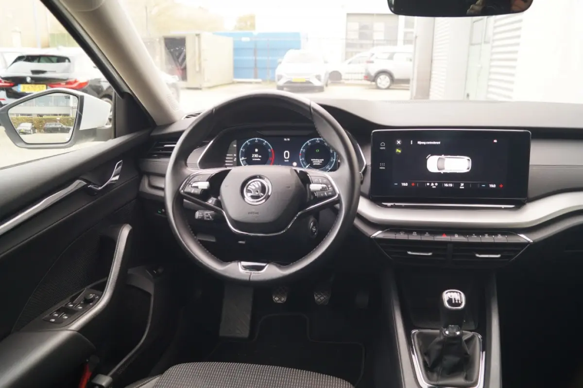 1.0 TSI 110pk Business Edition Travel -ECC-ACC-