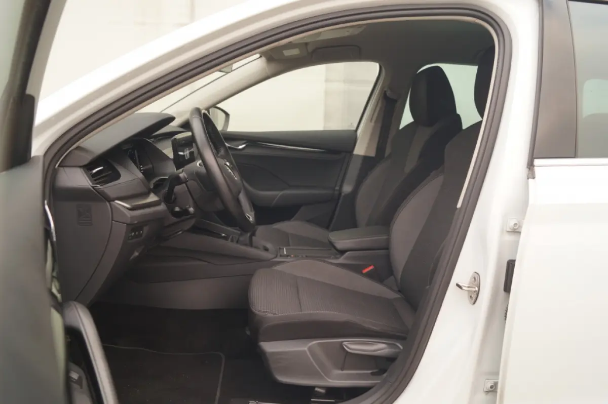 1.0 TSI 110pk Business Edition Travel -ECC-ACC-