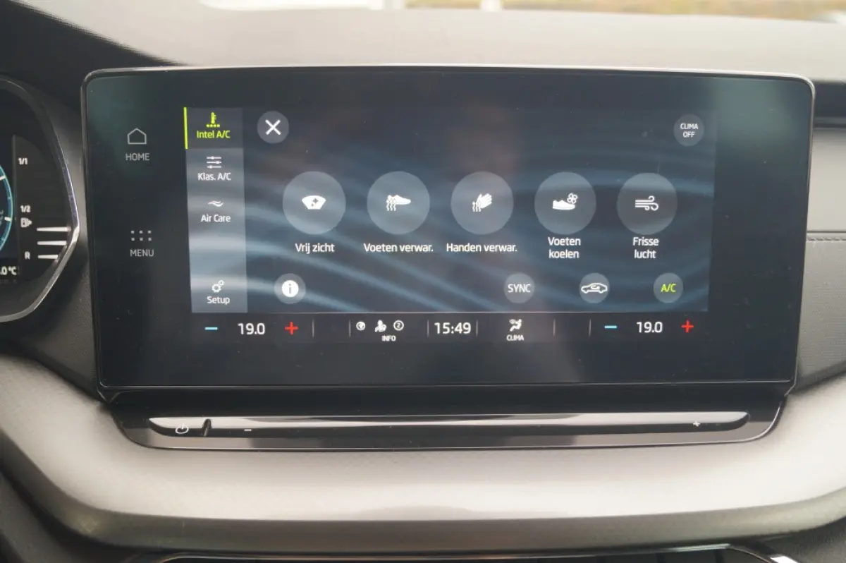 1.0 TSI 110pk Business Edition Travel -ECC-ACC-