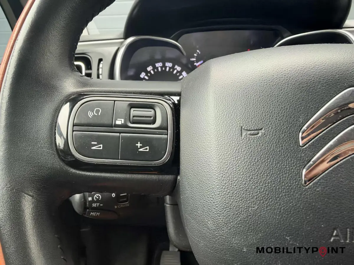 1.2 PureTech S&S Shine|Carplay|Camera|Keyless|Cruise