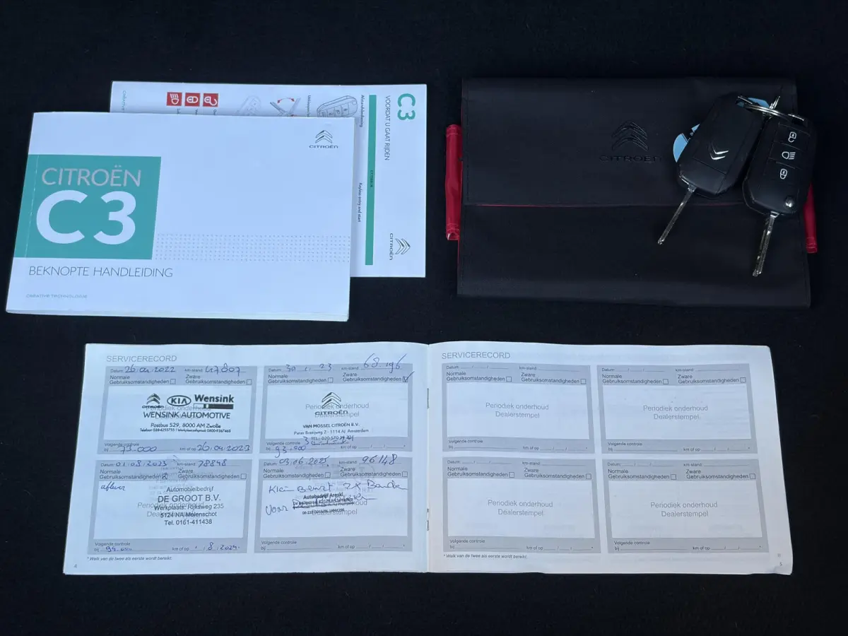 1.2 PureTech S&S Feel Edition ✓2e Eigenaar✓Carplay✓Navi✓Clima✓Cruise✓Lm velgen✓Pdc✓Rijstrooksensor✓N.A.P✓Apk tot 06-2027