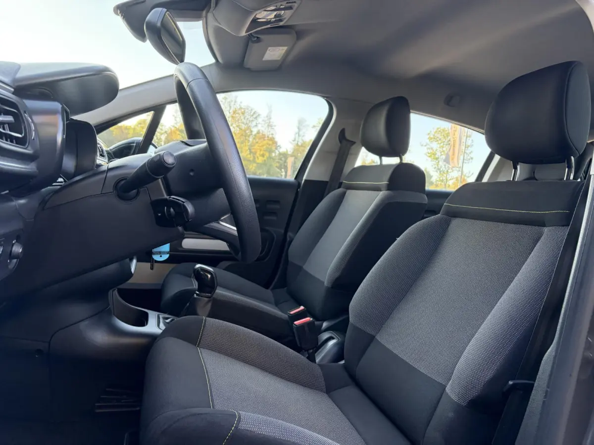 1.2 PureTech S&S Feel Edition ✓2e Eigenaar✓Carplay✓Navi✓Clima✓Cruise✓Lm velgen✓Pdc✓Rijstrooksensor✓N.A.P✓Apk tot 06-2027