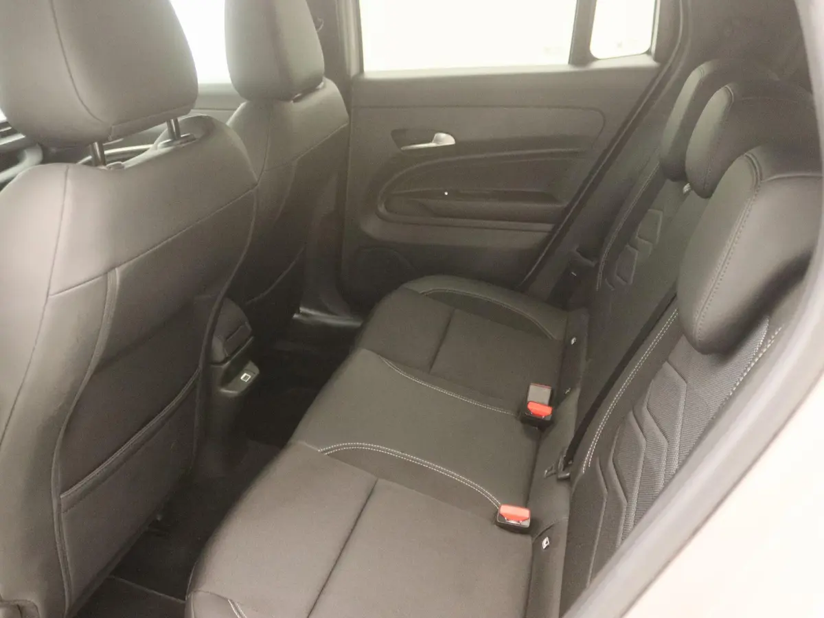 1.2 e-Hybrid Summit | NAVI | 18'' Velgen | Adaptive Cruise Control | Parkeercamera Achter |
