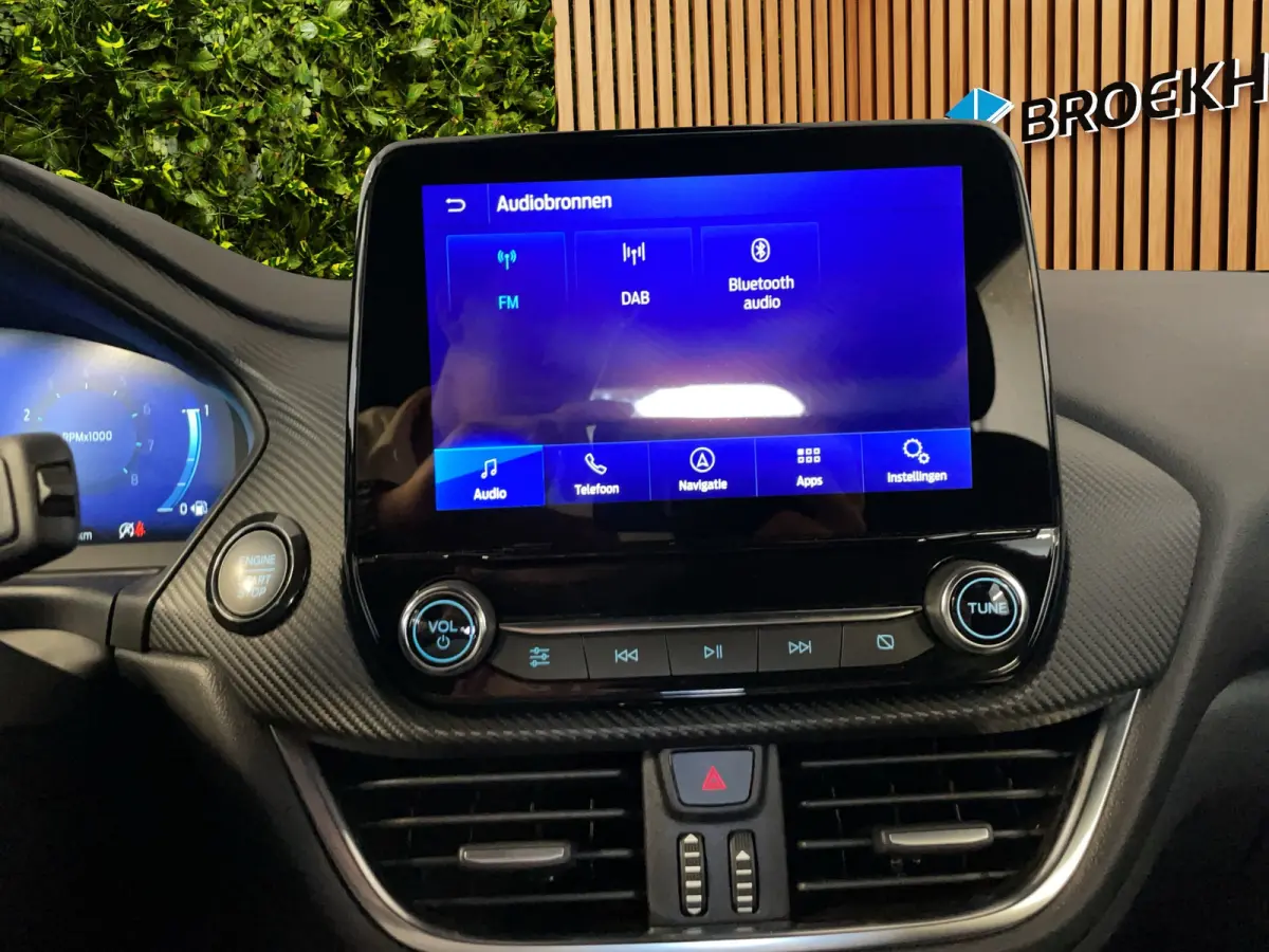 1.0 EcoBoost ST-Line X | Adaptieve cruise | Achteruitrijcamera | Stoel- stuurverw. | B&O | 18" | Carplay | Elektrische achterklep