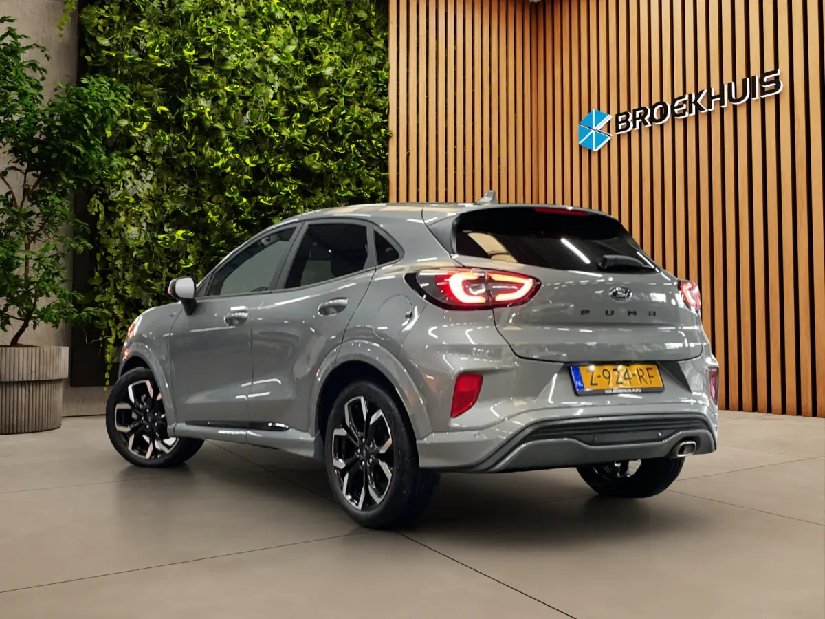 1.0 EcoBoost ST-Line X | Adaptieve cruise | Achteruitrijcamera | Stoel- stuurverw. | B&O | 18" | Carplay | Elektrische achterklep