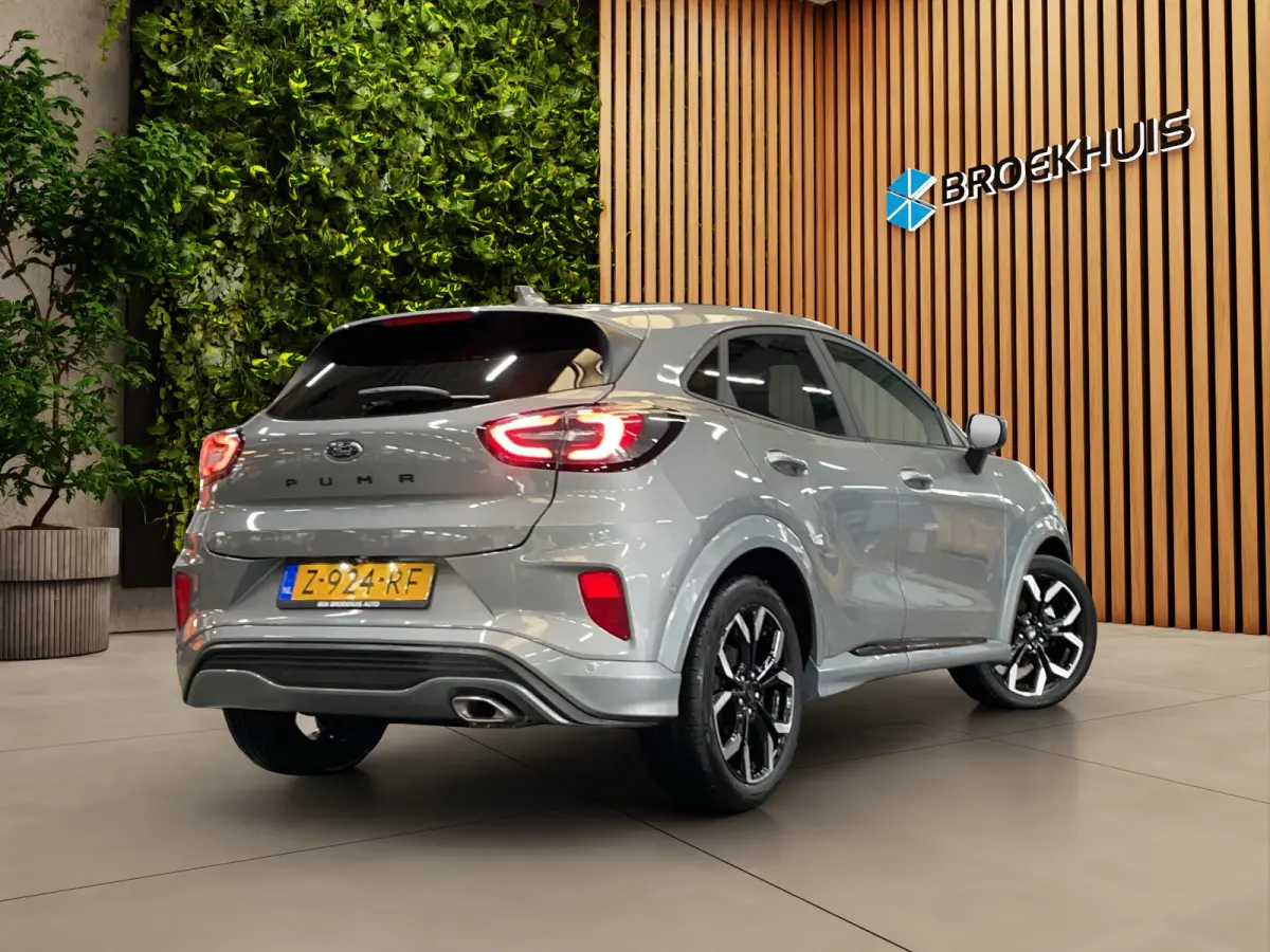 1.0 EcoBoost ST-Line X | Adaptieve cruise | Achteruitrijcamera | Stoel- stuurverw. | B&O | 18" | Carplay | Elektrische achterklep