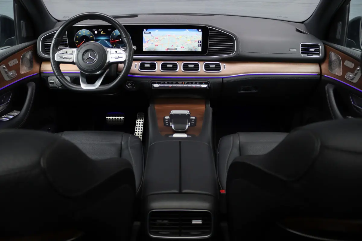 400 d 4MATIC AMG Line Premium+ | 7pers | Luchtvering | Distronic+ | Massage | Stoelventilatie | Memory | Burmester | HUD | Trekhaak | Soft-Close | Vlakkenverwarming | Surround Camera |