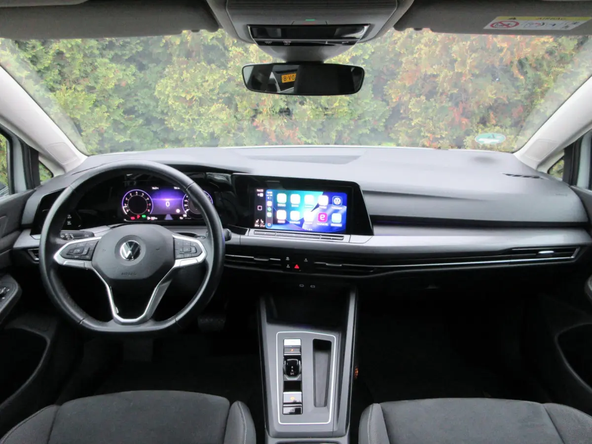 1.5 eTSI Style Automaat * Led * Camera *