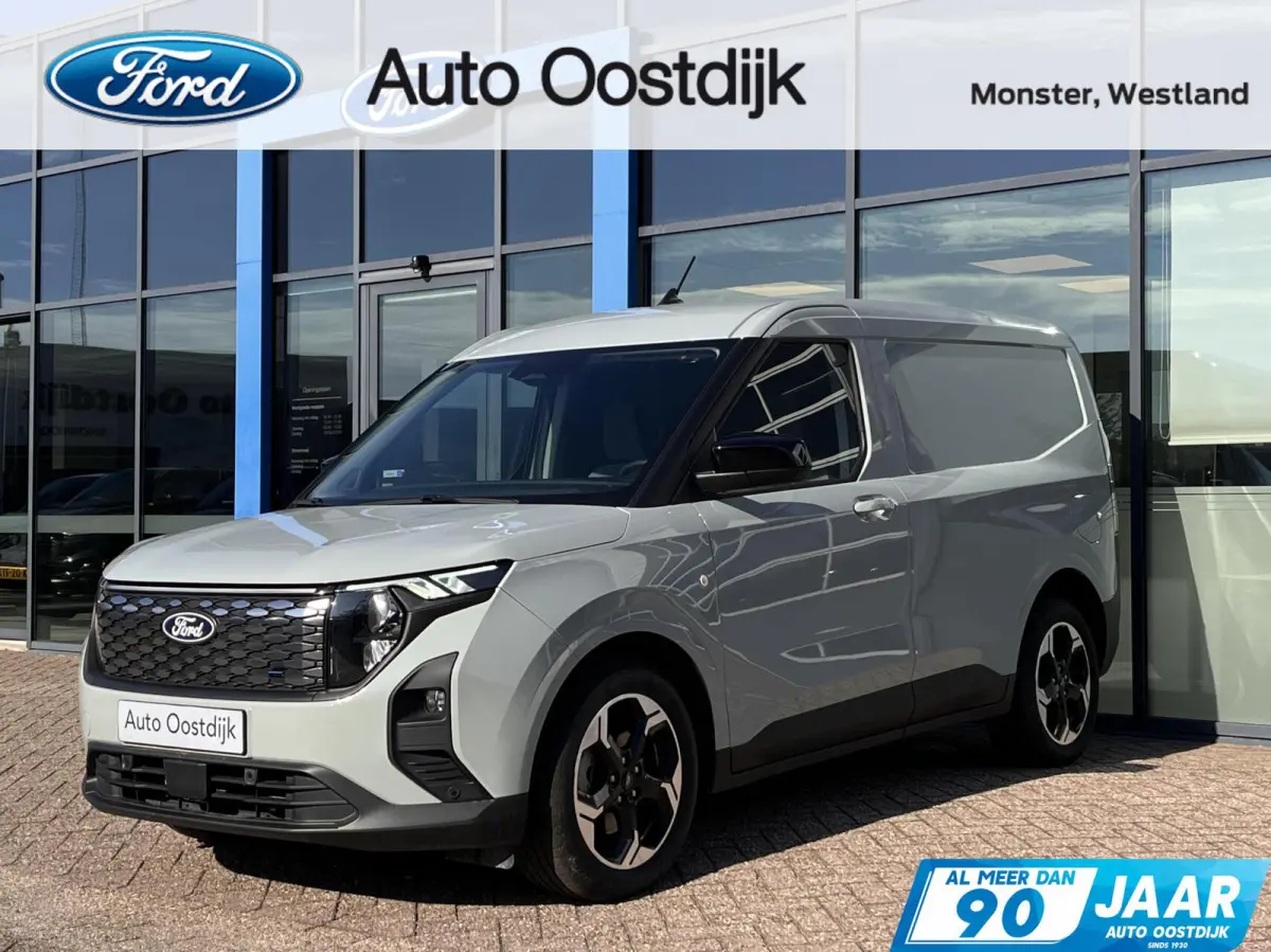 Limited 44 kWh 136PK Winterpack Cruise Camera Carplay-Navi Parkeersensoren Climate Draadloos Telefoonlader *Emissiezonevriendelijk*