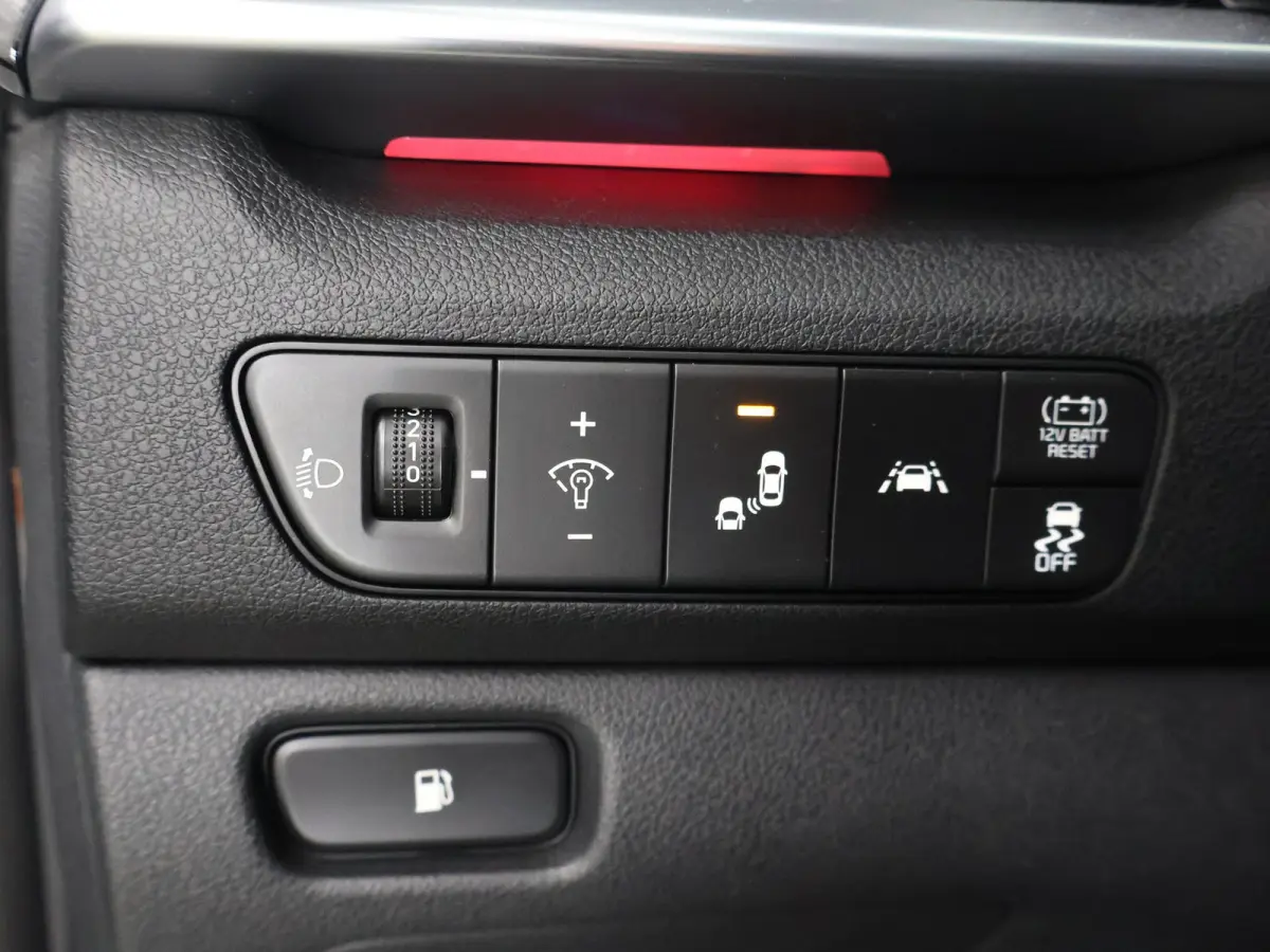 1.6 GDi Hybrid DynamicPlusLine | Lederen Bekleding | Adaptieve Cruise Control | Parkeercamera | Stoel/Stuurverwarming | Afn. Trekhaak |