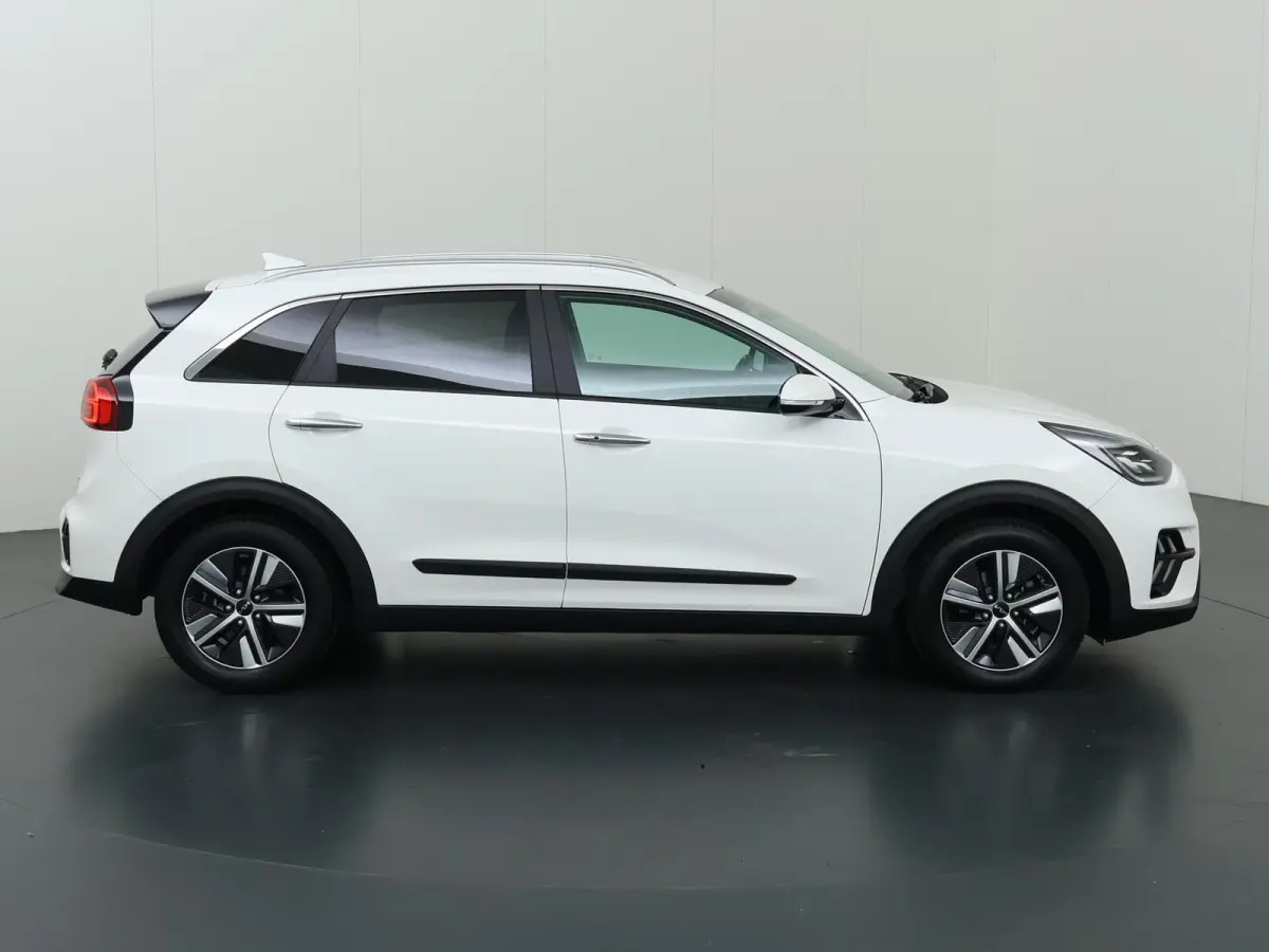 1.6 GDi Hybrid DynamicPlusLine | Lederen Bekleding | Adaptieve Cruise Control | Parkeercamera | Stoel/Stuurverwarming | Afn. Trekhaak |