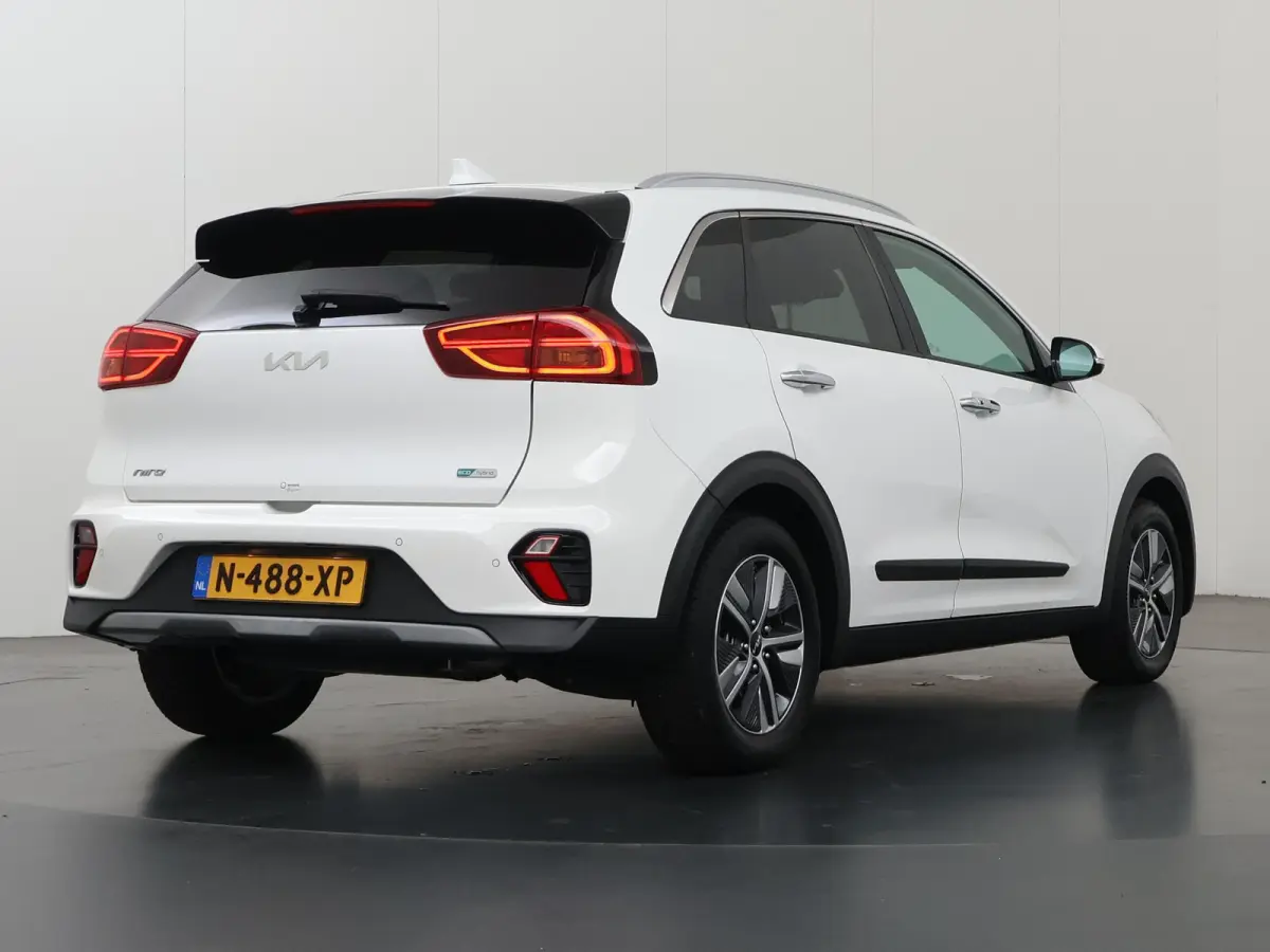 1.6 GDi Hybrid DynamicPlusLine | Lederen Bekleding | Adaptieve Cruise Control | Parkeercamera | Stoel/Stuurverwarming | Afn. Trekhaak |
