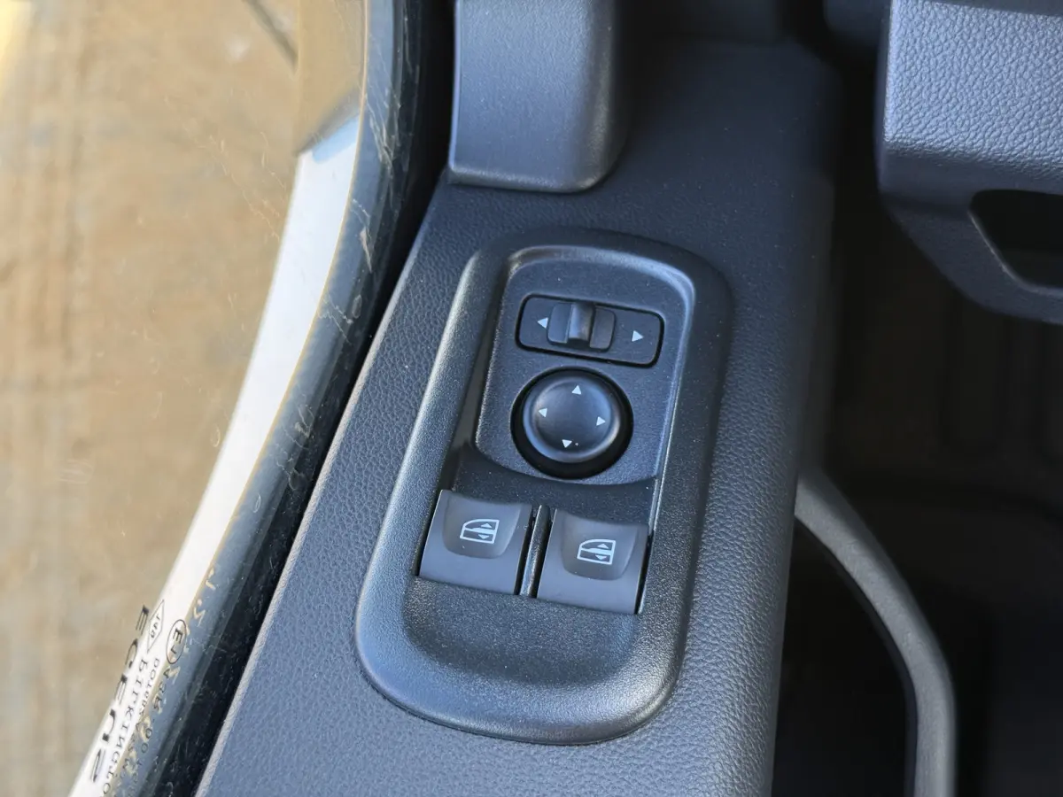 2.3DCi 135PK L3H3 LED Cruise Control Airco Bluetooth