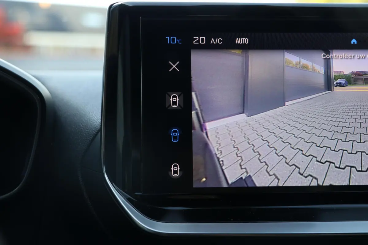EV Allure Pack 50 kWh AppleCarplay 3 FASEN 3D Cockpit Lmv Led 100% SOH 4043 KM BJ2025