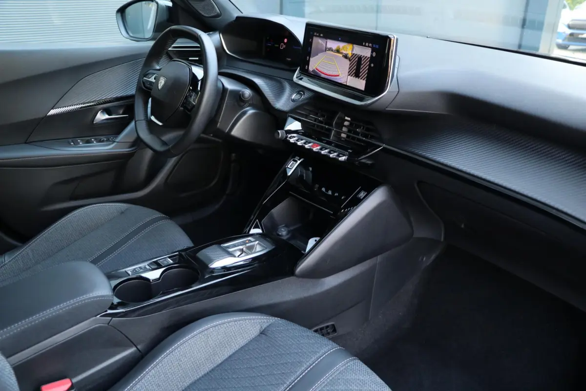 EV Allure Pack 50 kWh AppleCarplay 3 FASEN 3D Cockpit Lmv Led 100% SOH 4043 KM BJ2025