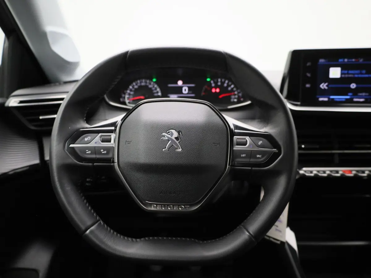 1.2 PureTech Active Pack | Cruise Control | Lane Assist | Apple Carplay/Android Auto | lichtmetalen velgen 16" |