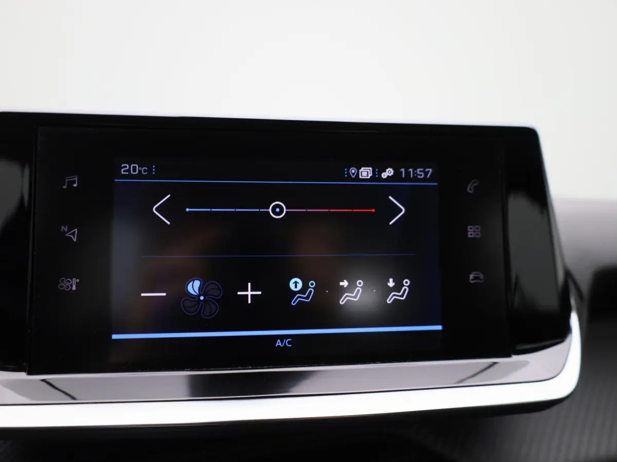 1.2 PureTech Active Pack | Cruise Control | Lane Assist | Apple Carplay/Android Auto | lichtmetalen velgen 16" |