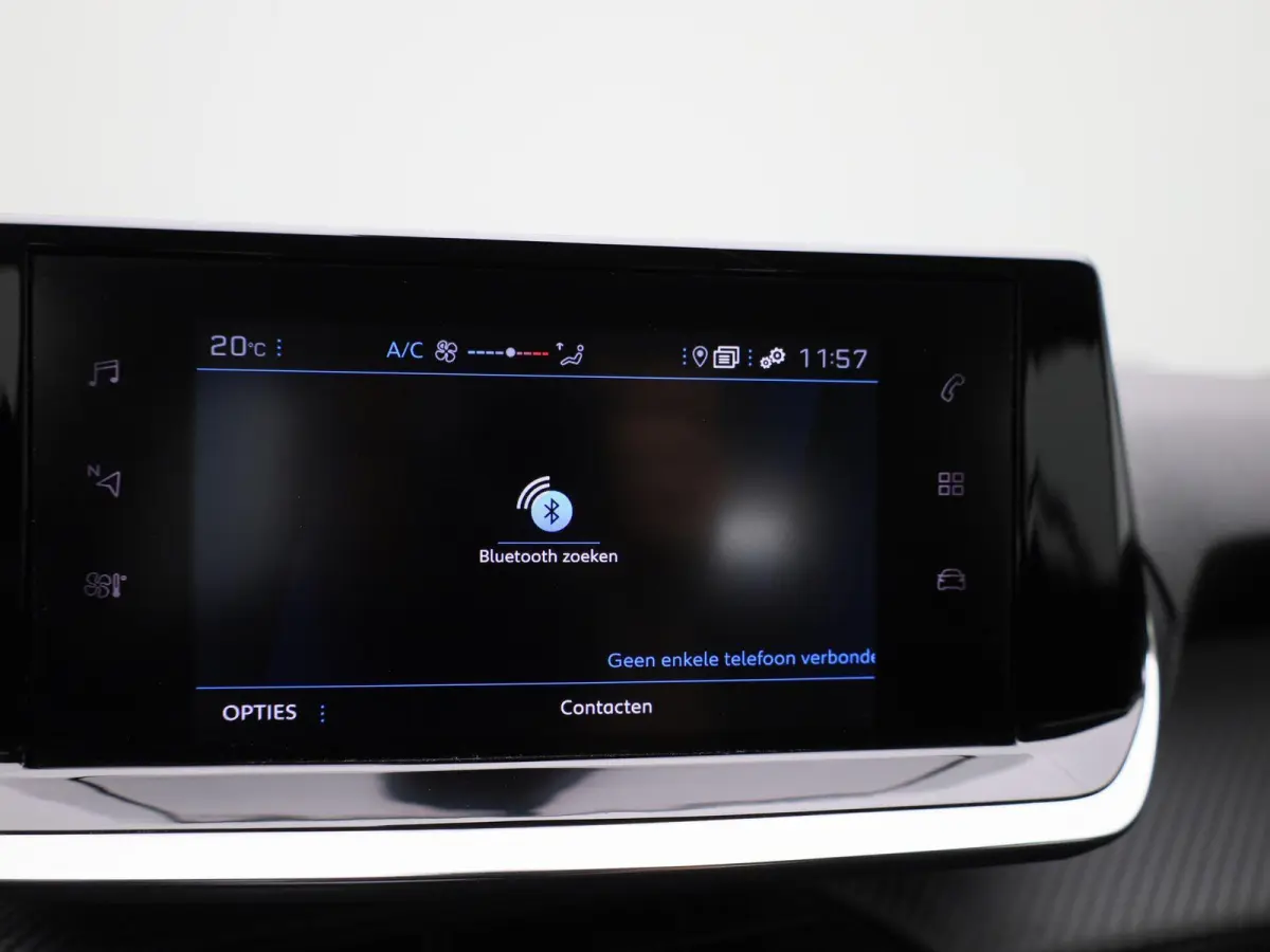 1.2 PureTech Active Pack | Cruise Control | Lane Assist | Apple Carplay/Android Auto | lichtmetalen velgen 16" |
