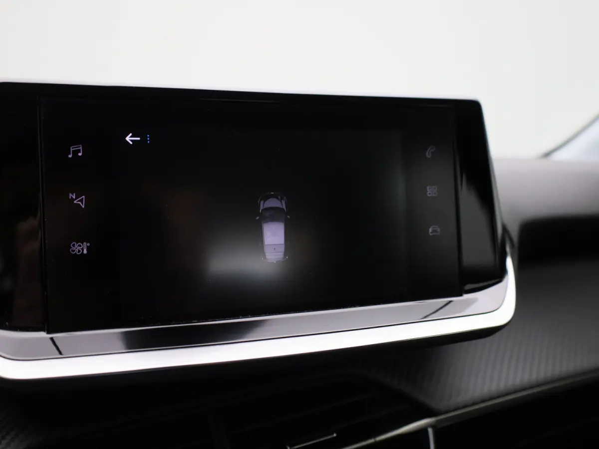 1.2 PureTech Active Pack | Cruise Control | Lane Assist | Apple Carplay/Android Auto | lichtmetalen velgen 16" |