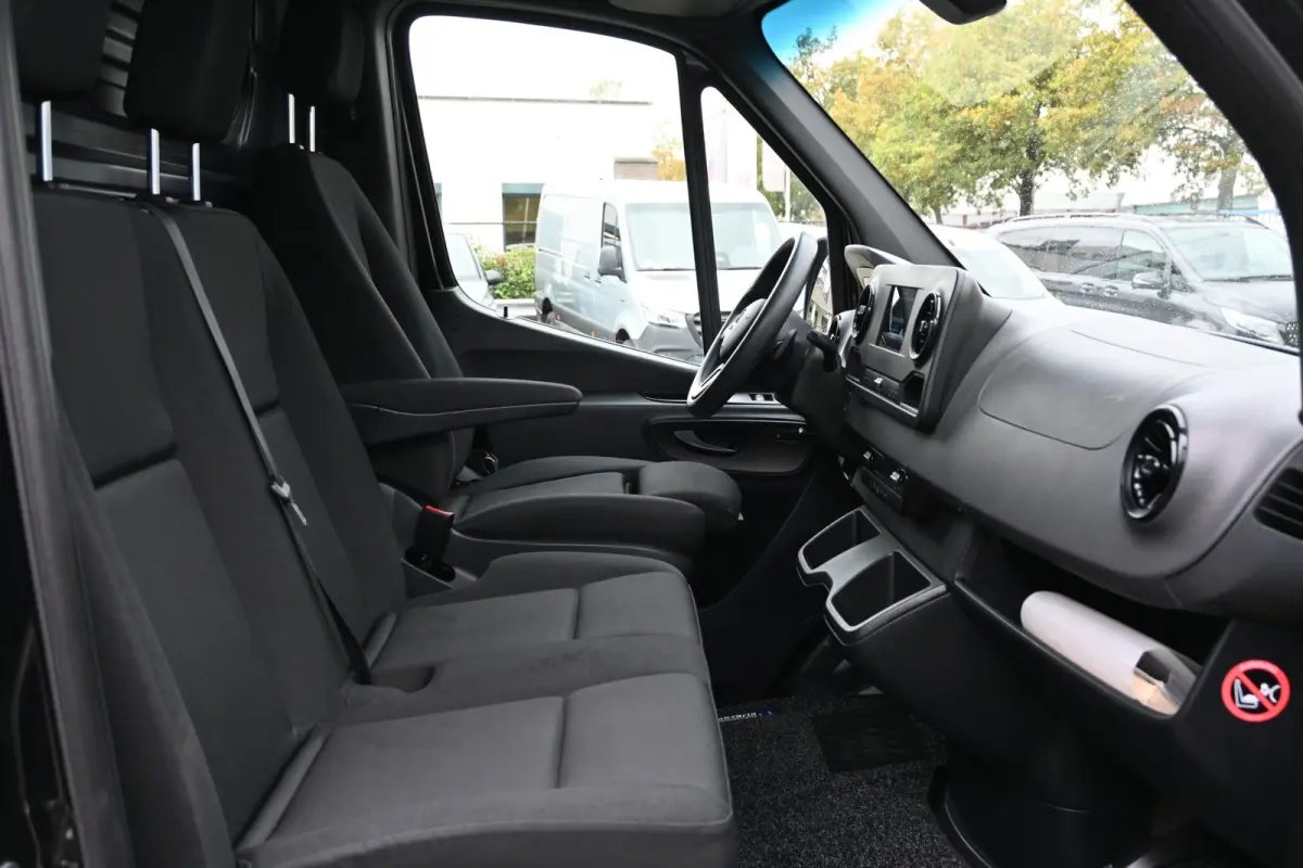 319 CDI 3.0 V6 L3H2 Geveerde stoel, Apple Carplay/Android Auto