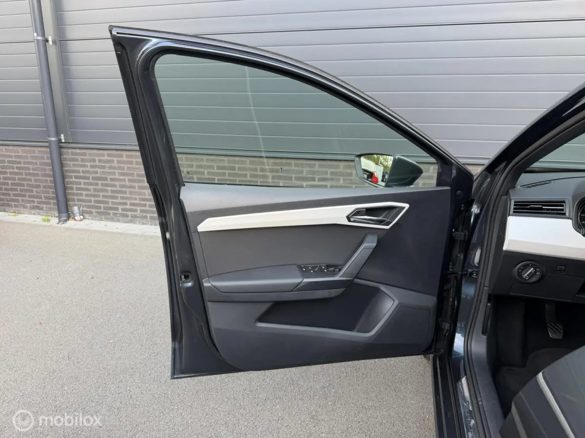 1.0 TSI XCELLENCE CLIMA*CRUISE*CARPLAY*CAMERA*STOELVERW*VOL!