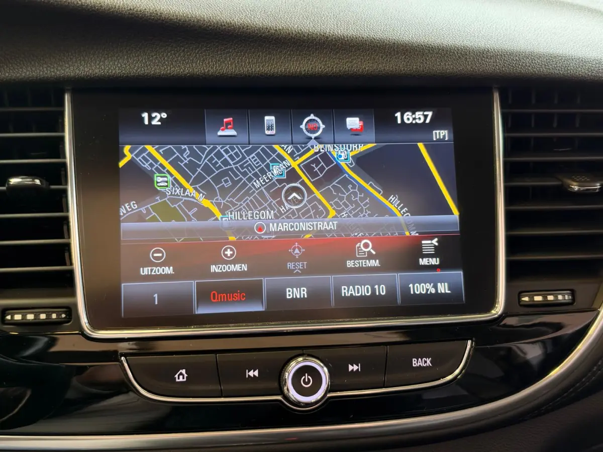 1.4 Turbo Innovation Pano, Stoel/Stuur Verwarming, Camera, Navi, Leer, carplay
