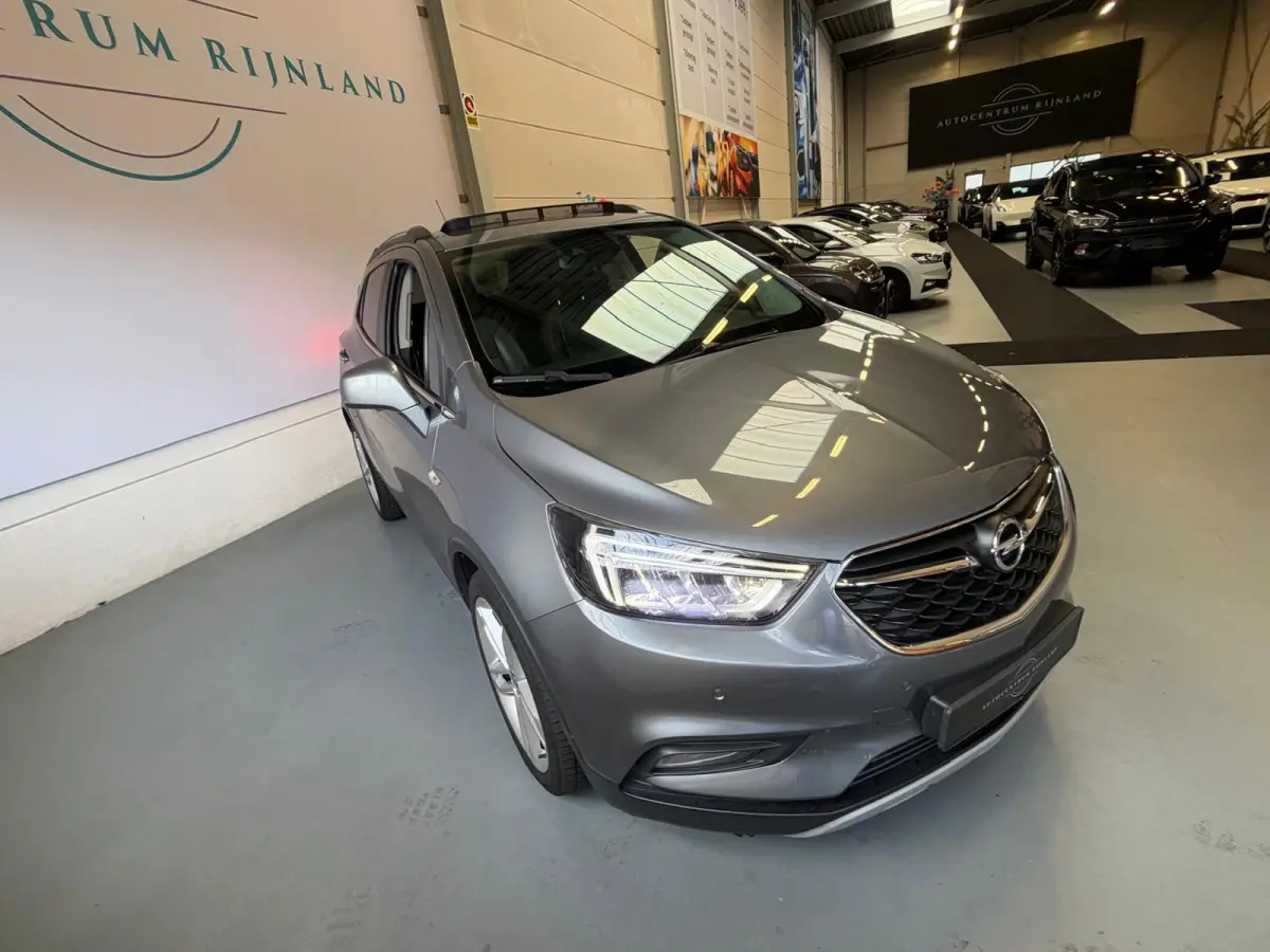 1.4 Turbo Innovation Pano, Stoel/Stuur Verwarming, Camera, Navi, Leer, carplay