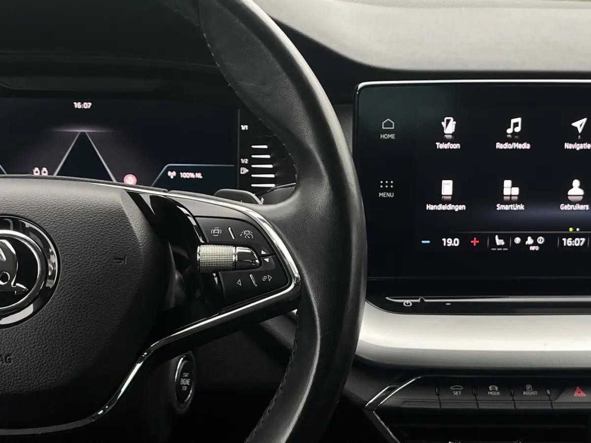 1.5 e-TSI Business Edition Plus | Carplay | Trekhaak | Stoel-/stuurverwarming