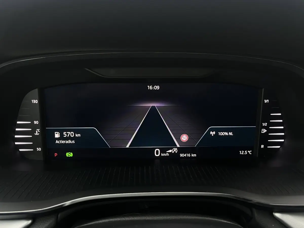 1.5 e-TSI Business Edition Plus | Carplay | Trekhaak | Stoel-/stuurverwarming