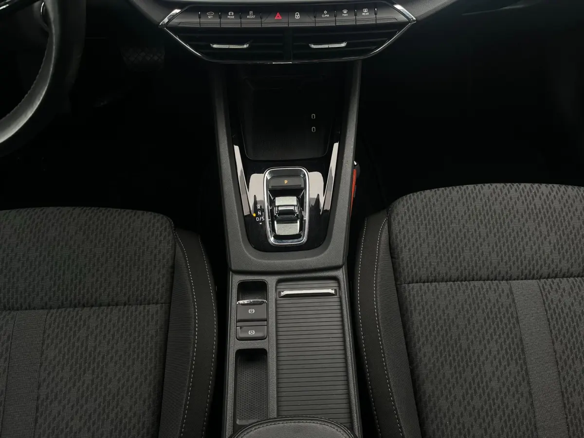 1.5 e-TSI Business Edition Plus | Carplay | Trekhaak | Stoel-/stuurverwarming