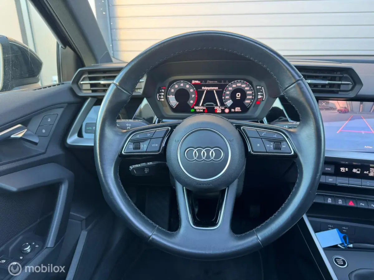 30 TFSI Advanced edition | Matrix | Pano | Lane assist | Camera | Carplay