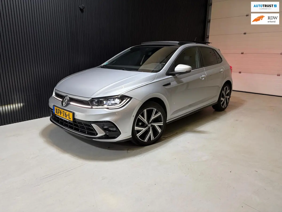 1.0 TSI R-Line Edition Panoramadak Camera Keyless
