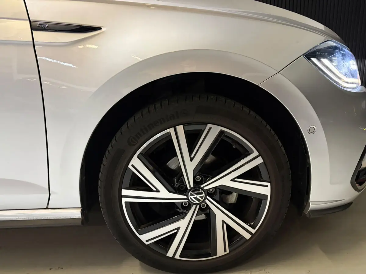 1.0 TSI R-Line Edition Panoramadak Camera Keyless