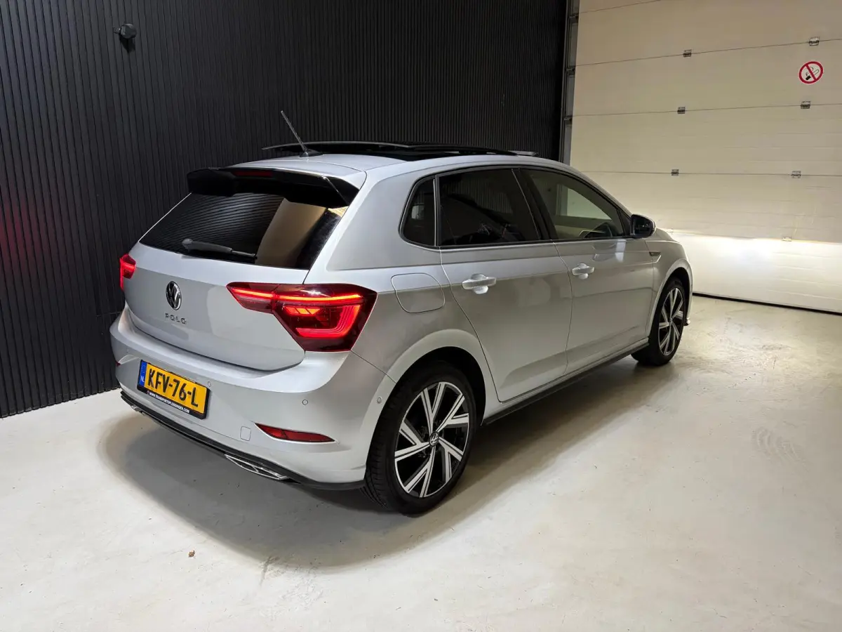 1.0 TSI R-Line Edition Panoramadak Camera Keyless
